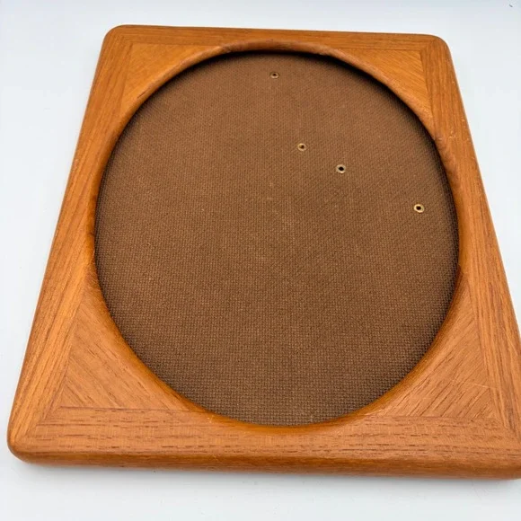 Wood Oval Picture Frame Display Stand Made in Thailand - Picture 2 of 8